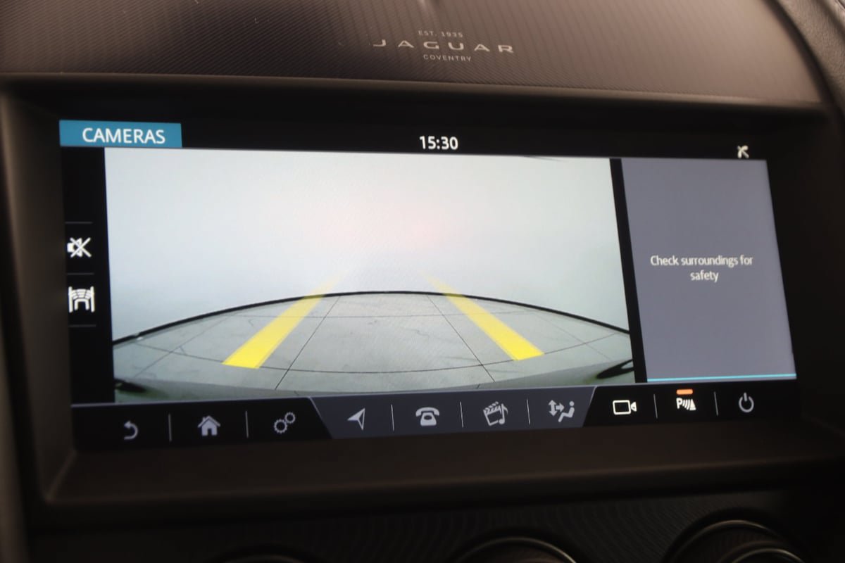 Used 2021 Jaguar F-TYPE R-Dynamic AWD/4WD image 11