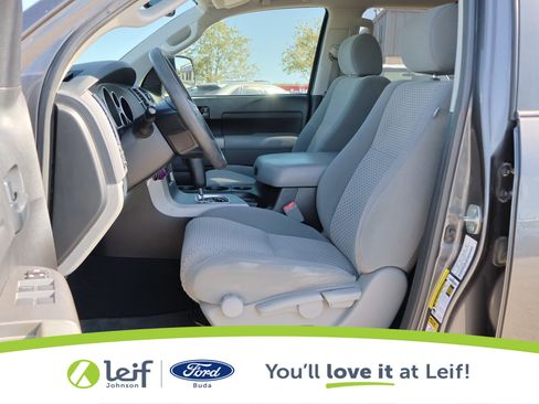 Used 2013 Toyota Tundra 2WD CrewMax image 10