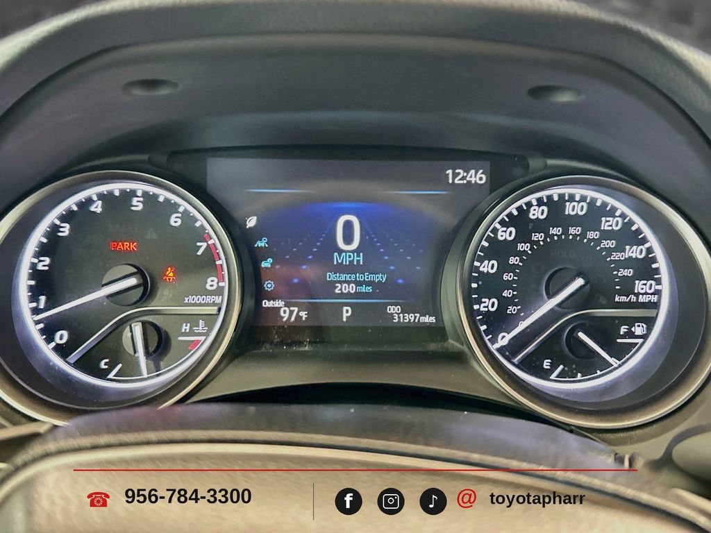 Used 2024 Toyota Camry SE AWD/4WD image 14