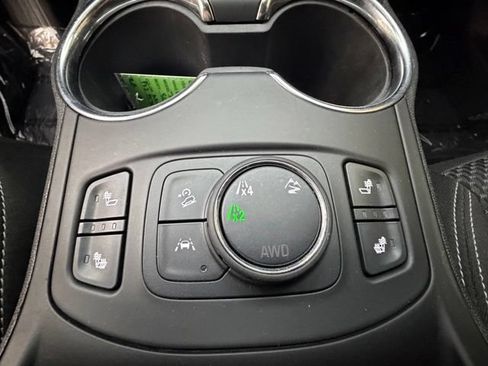 Used 2023 GMC Terrain SLE w/ Driver Convenience Package AWD/4WD image 27