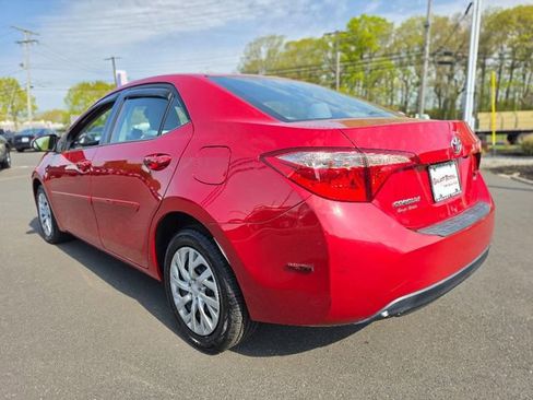 Used 2019 Toyota Corolla LE FWD image 5