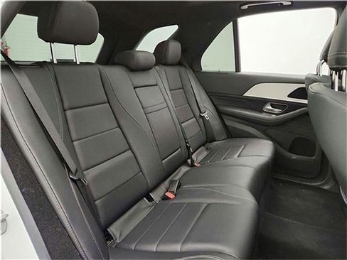 Used 2024 Mercedes-Benz GLE 350 4MATIC image 32