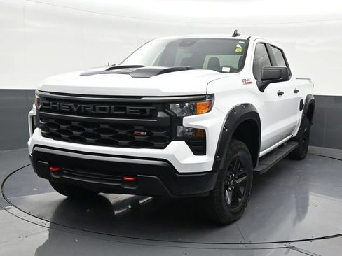 Used 2024 Chevrolet Silverado 1500 Custom Trail Boss AWD/4WD image 9