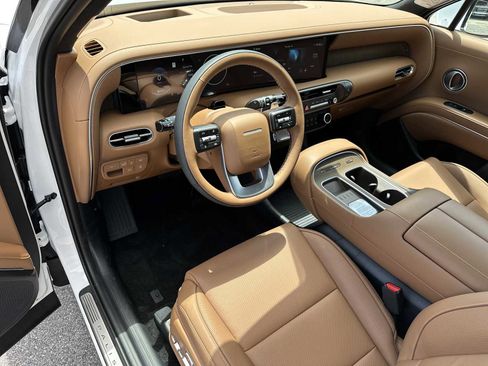 New 2026 Hyundai Palisade Calligraphy FWD image 10
