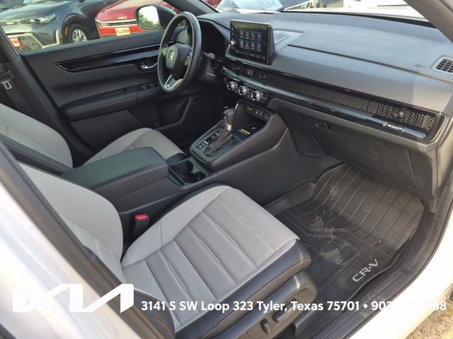 Used 2025 Honda CR-V Sport Touring image 13