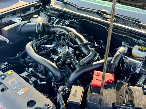 New 2025 Ford Ranger Raptor image 25