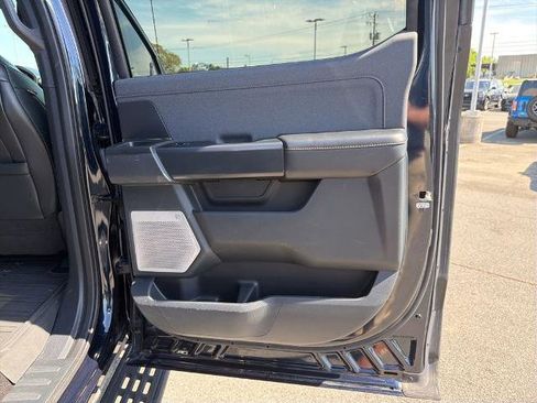 Certified 2022 Ford F150 Raptor w/ Raptor 37 Performance Package AWD/4WD image 21