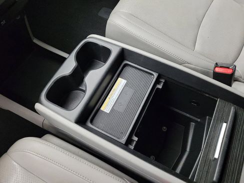 Used 2019 Honda Odyssey Elite image 26