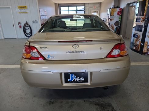 Used 2003 Toyota Solara SLE image 6
