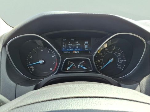 Used 2016 Ford Focus SE FWD image 27