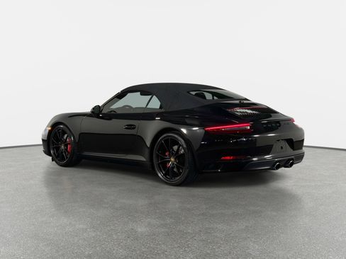 Used 2018 Porsche 911 Carrera S RWD image 5