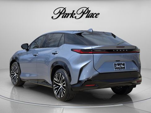 Used 2023 Lexus RZ 450e Premium w/ Technology Package image 3