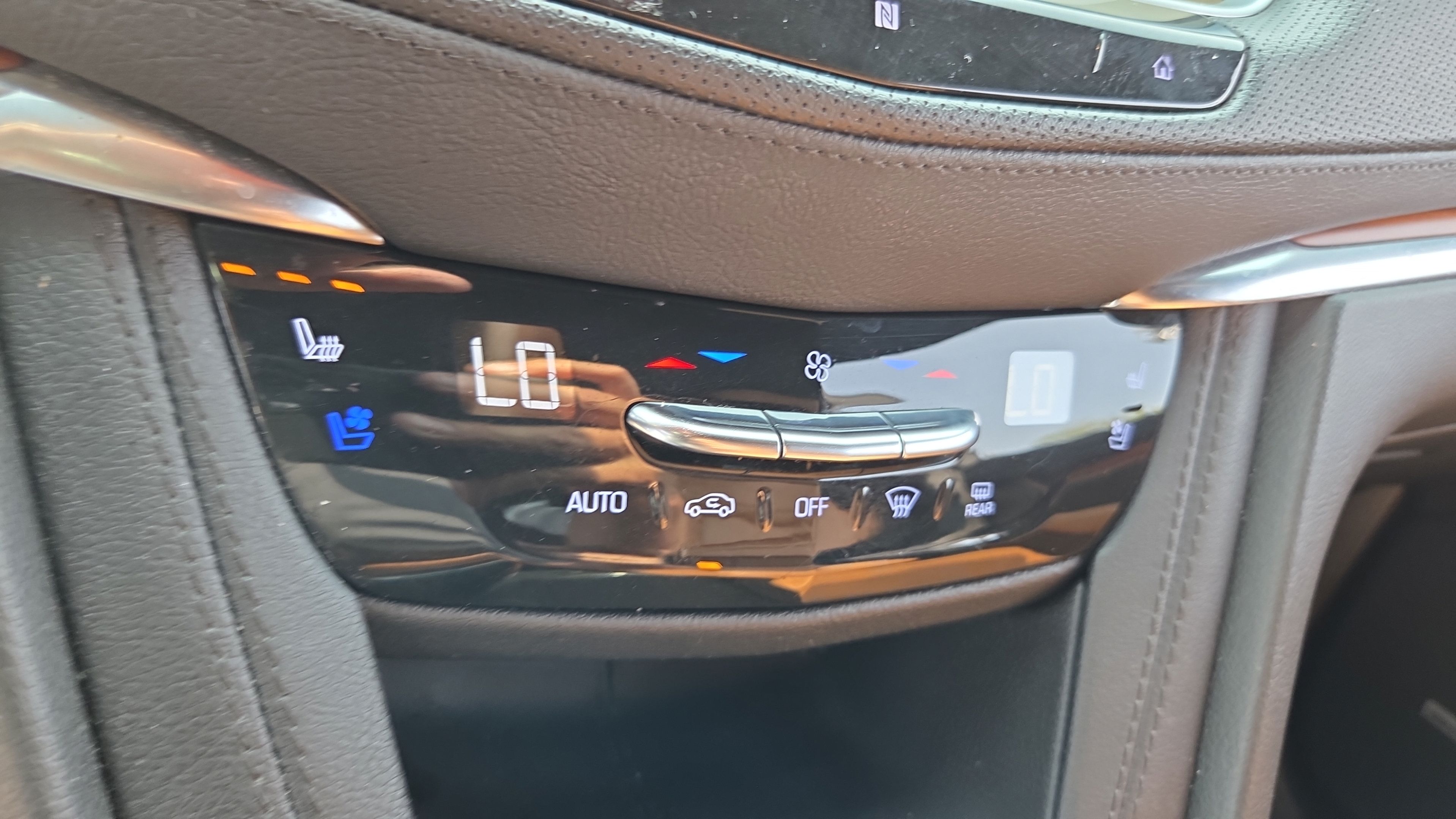 Used 2021 Cadillac XT5 Premium Luxury FWD image 21