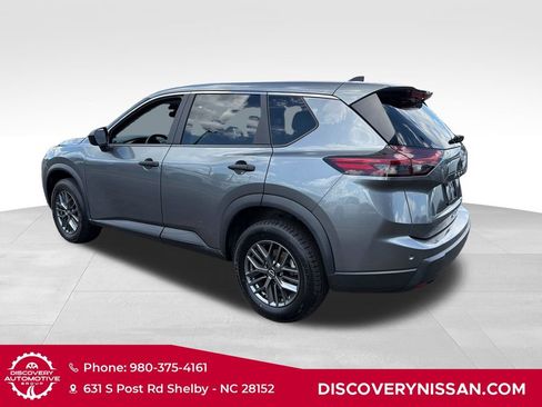 Certified 2024 Nissan Rogue S FWD image 8