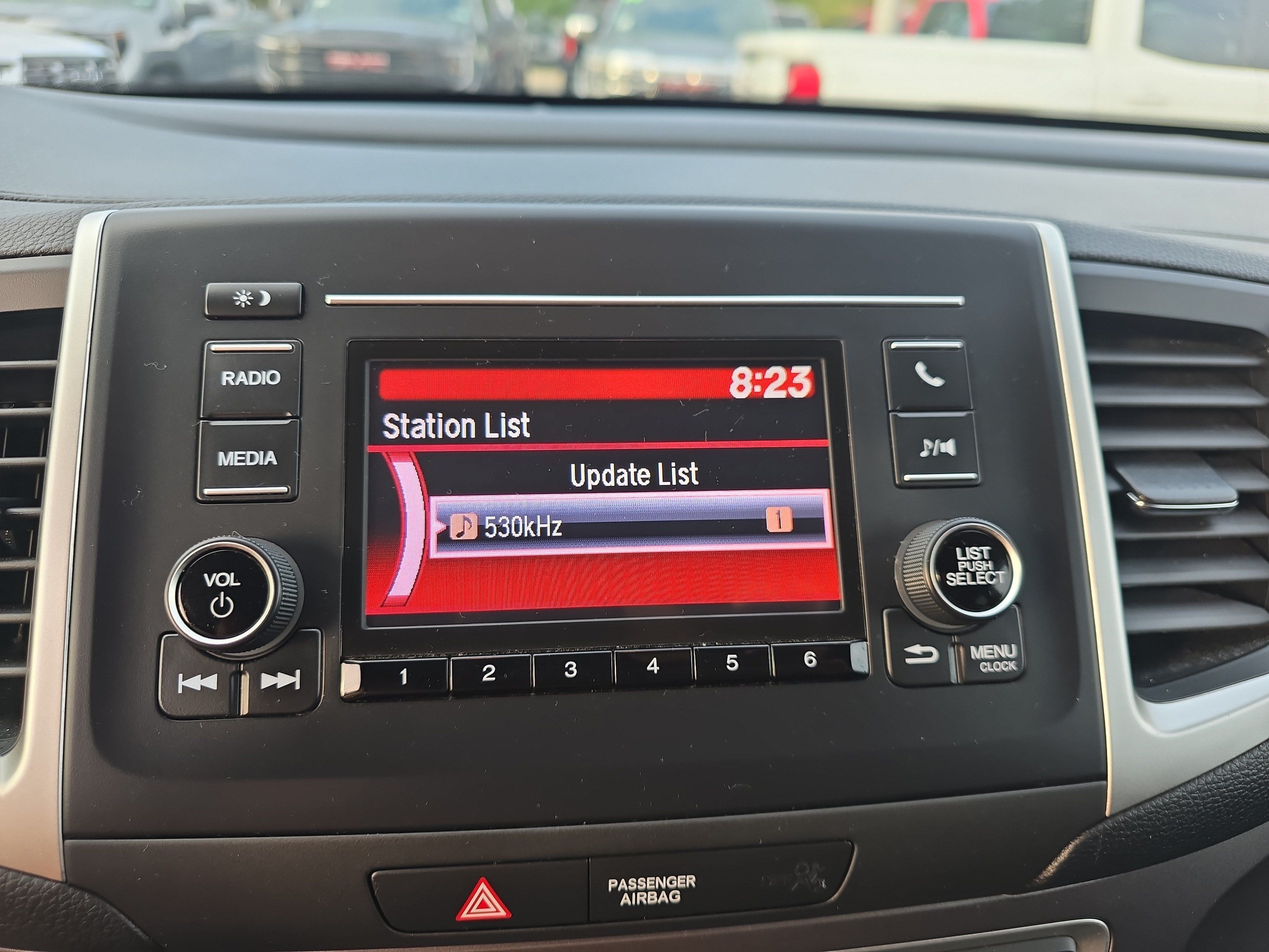 Used 2019 Honda Ridgeline Sport image 38