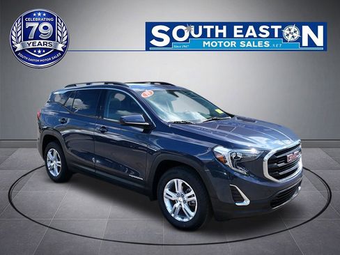 Used 2019 GMC Terrain SLE w/ Driver Convenience Package AWD/4WD image 2