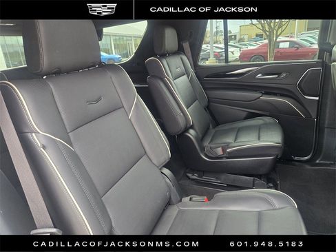 Used 2024 Cadillac Escalade Sport image 24