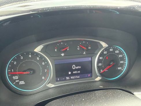 Used 2020 Chevrolet Traverse LT w/ Driver Confidence II Package AWD/4WD image 9