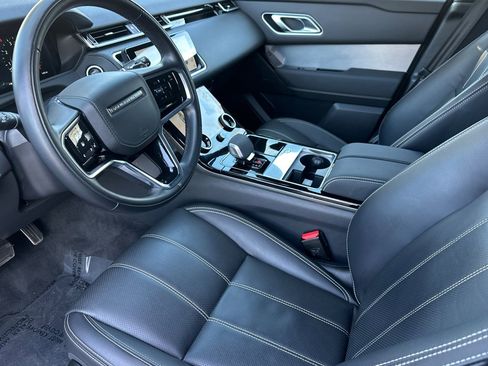 Used 2023 Land Rover Range Rover Velar R-Dynamic S image 11