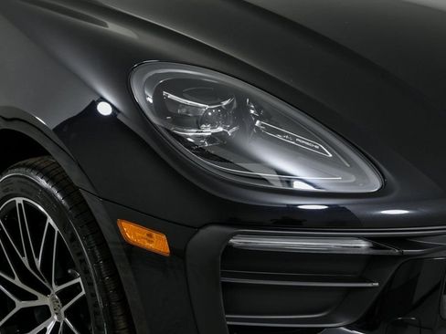 New 2026 Porsche Macan AWD/4WD image 37