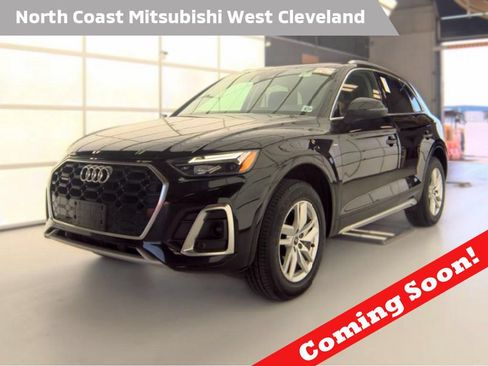 Used 2023 Audi Q5 2.0T Premium w/ Convenience Package AWD/4WD image 1