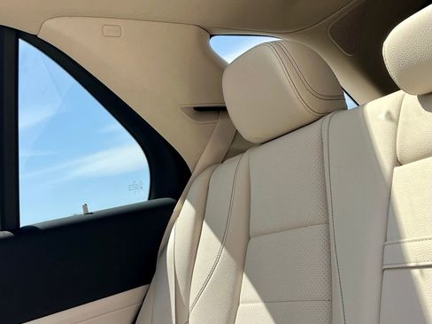 Certified 2024 Mercedes-Benz GLE 450 4MATIC image 25