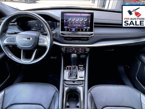 Used 2022 Jeep Compass High Altitude AWD/4WD image 15