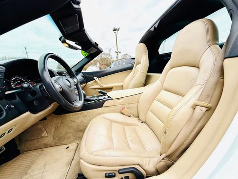 Used 2009 Chevrolet Corvette Coupe w/ Preferred Equipment Group image 49