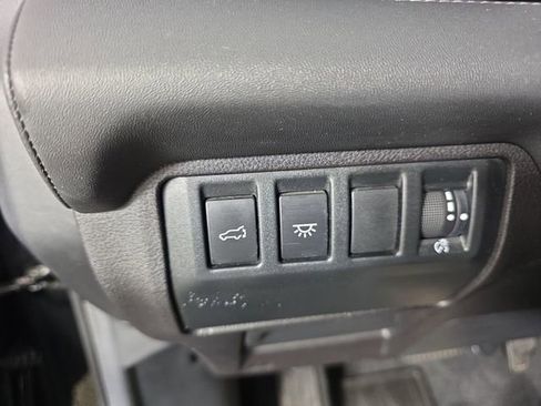 Used 2024 Subaru Ascent Touring image 26