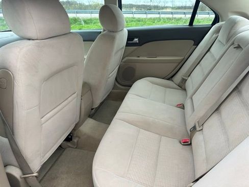Used 2006 Ford Fusion SE FWD image 15