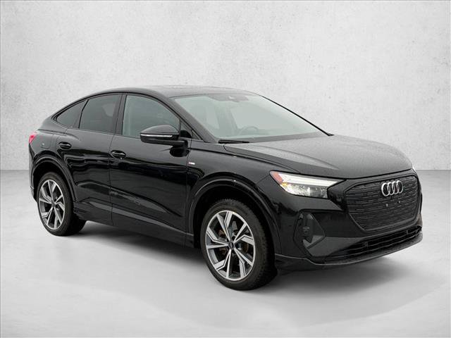 Used 2023 Audi Q4 e-tron Premium Plus AWD/4WD image 3