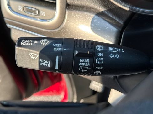 Used 2018 Jeep Grand Cherokee Limited AWD/4WD image 39
