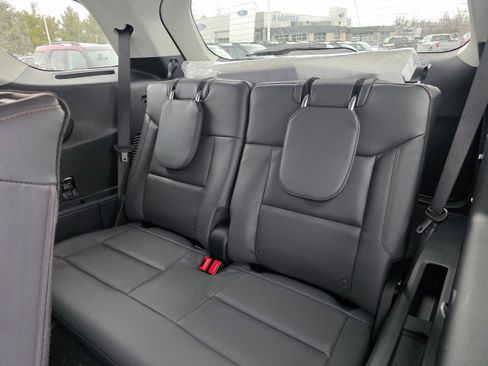 New 2026 Ford Explorer Active w/ Active Comfort Package image 10