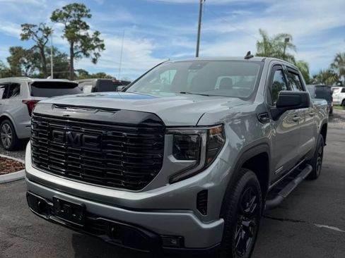 Used 2023 GMC Sierra 1500 Elevation AWD/4WD image 1