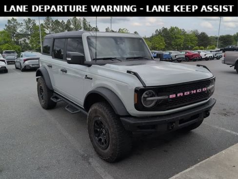 Used 2024 Ford Bronco Wildtrak AWD/4WD image 3