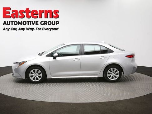 Used 2024 Toyota Corolla LE image 58