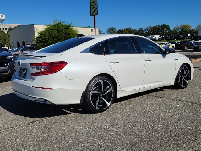Used 2022 Honda Accord Sport image 6