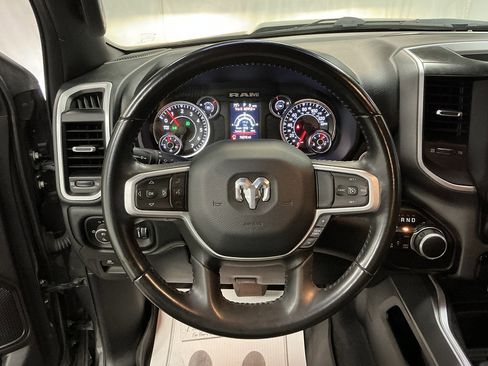 Used 2022 RAM 1500 Big Horn AWD/4WD image 12