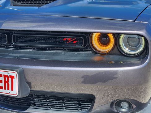 Used 2017 Dodge Challenger R/T Scat Pack w/ Dynamics Package RWD image 8