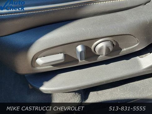 Used 2023 Chevrolet Traverse Premier w/ Redline Edition AWD/4WD image 24