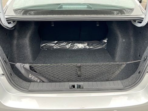 New 2025 Nissan Versa SR image 20