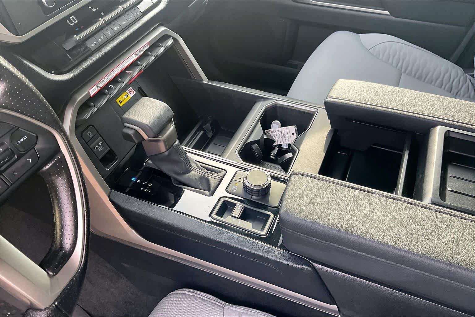 Used 2025 Toyota Tundra SR5 AWD/4WD image 16