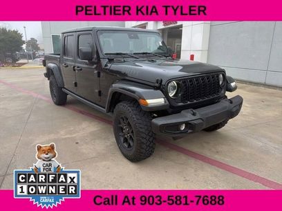 Used 2024 Jeep Gladiator Sport