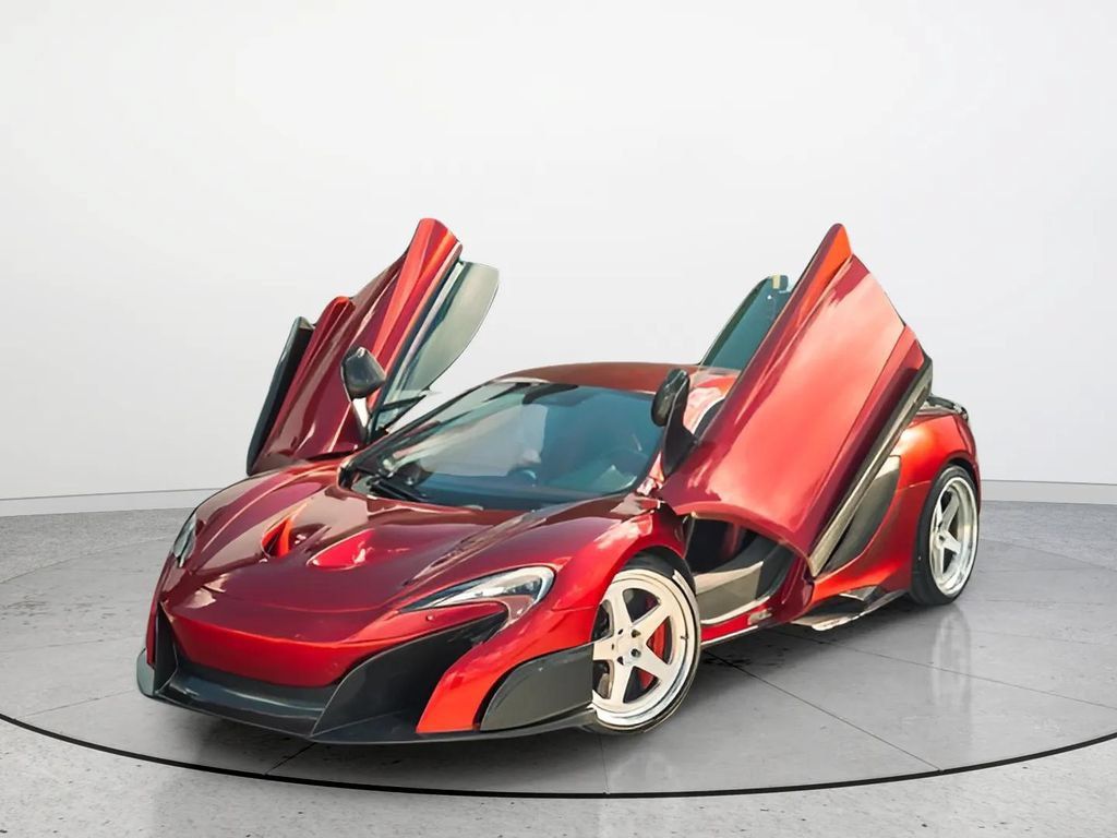 Used 2012 McLaren MP4-12C Coupe RWD image 7