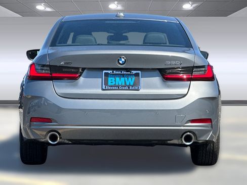 Used 2025 BMW 330i xDrive Sedan w/ Convenience Package image 9