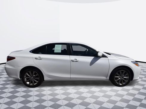 Used 2017 Toyota Camry XLE w/ Advanced Technology Package FWD image 2