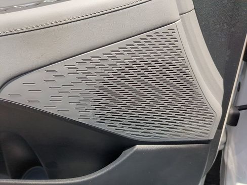 Used 2020 Hyundai Palisade SEL FWD image 17
