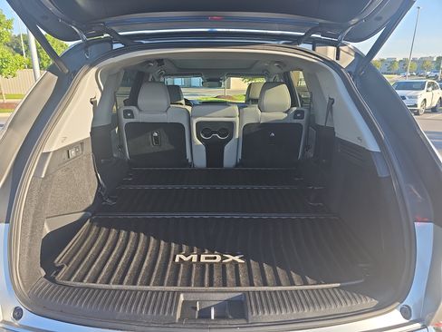 Certified 2025 Acura MDX FWD w/ Technology Package image 13