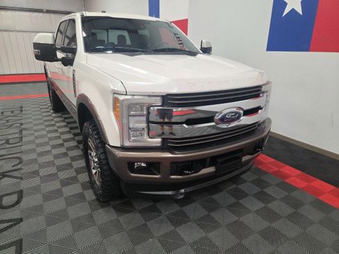 Used 2017 Ford F250 King Ranch w/ King Ranch Ultimate Package image 16