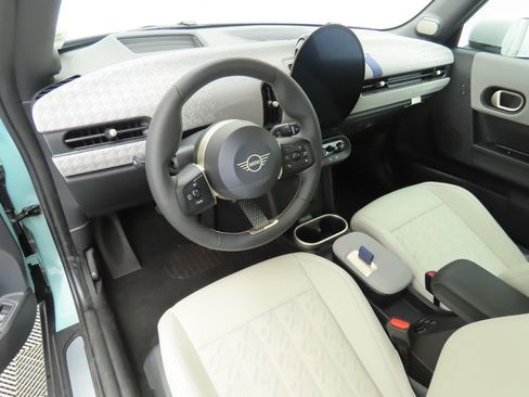 Used 2026 MINI Cooper S FWD image 10
